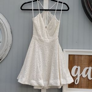 Off-white dance/party dress